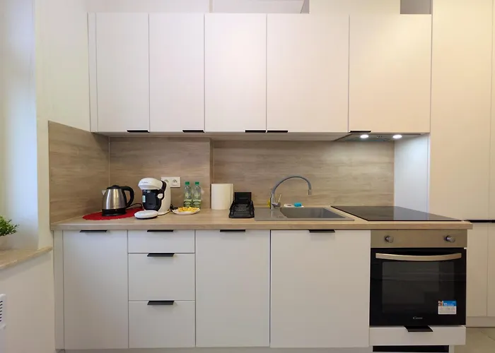 Apartment Rozbrat Point By Bookinghost